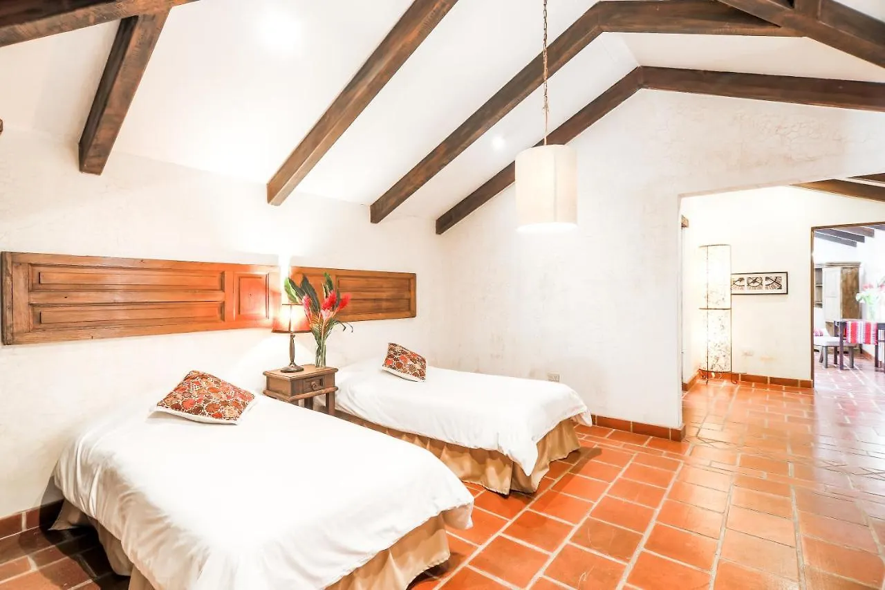 Casas Espiritu Santo Villa Antigua Guatemala